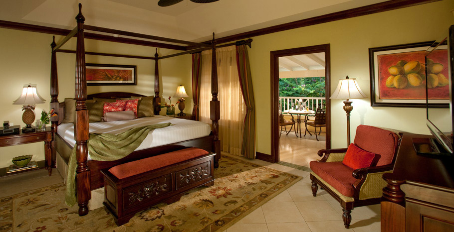 Crystal Lagoon Honeymoon Butler Suite (GR)