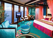 The Haven Deluxe Owner's Suite with Large Balcony